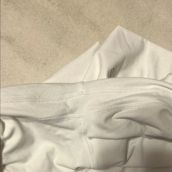 White lululemon align leggings - Picture 5 of 6